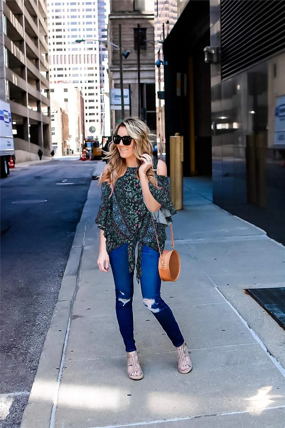 Chuanqi Womens Cold Shoulder Blouse Bell Sleeve Tie Knot Casual Summer Shirt Tops