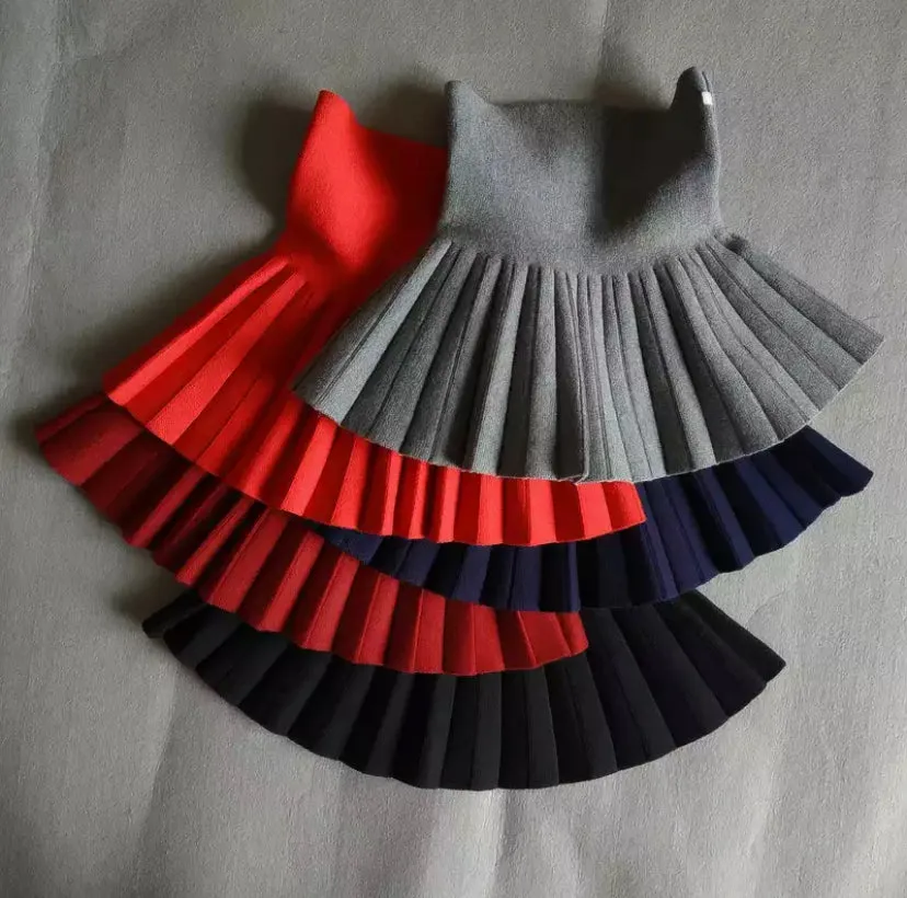 Knitted Pleated Skirt