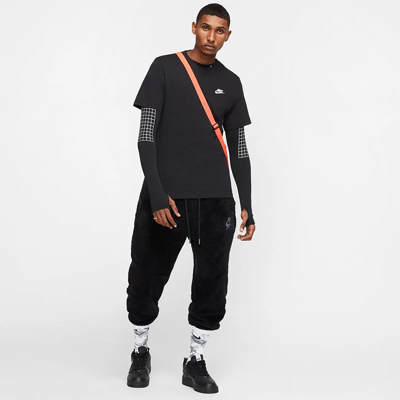 Nike Men's Sportswear Club T-Shirt