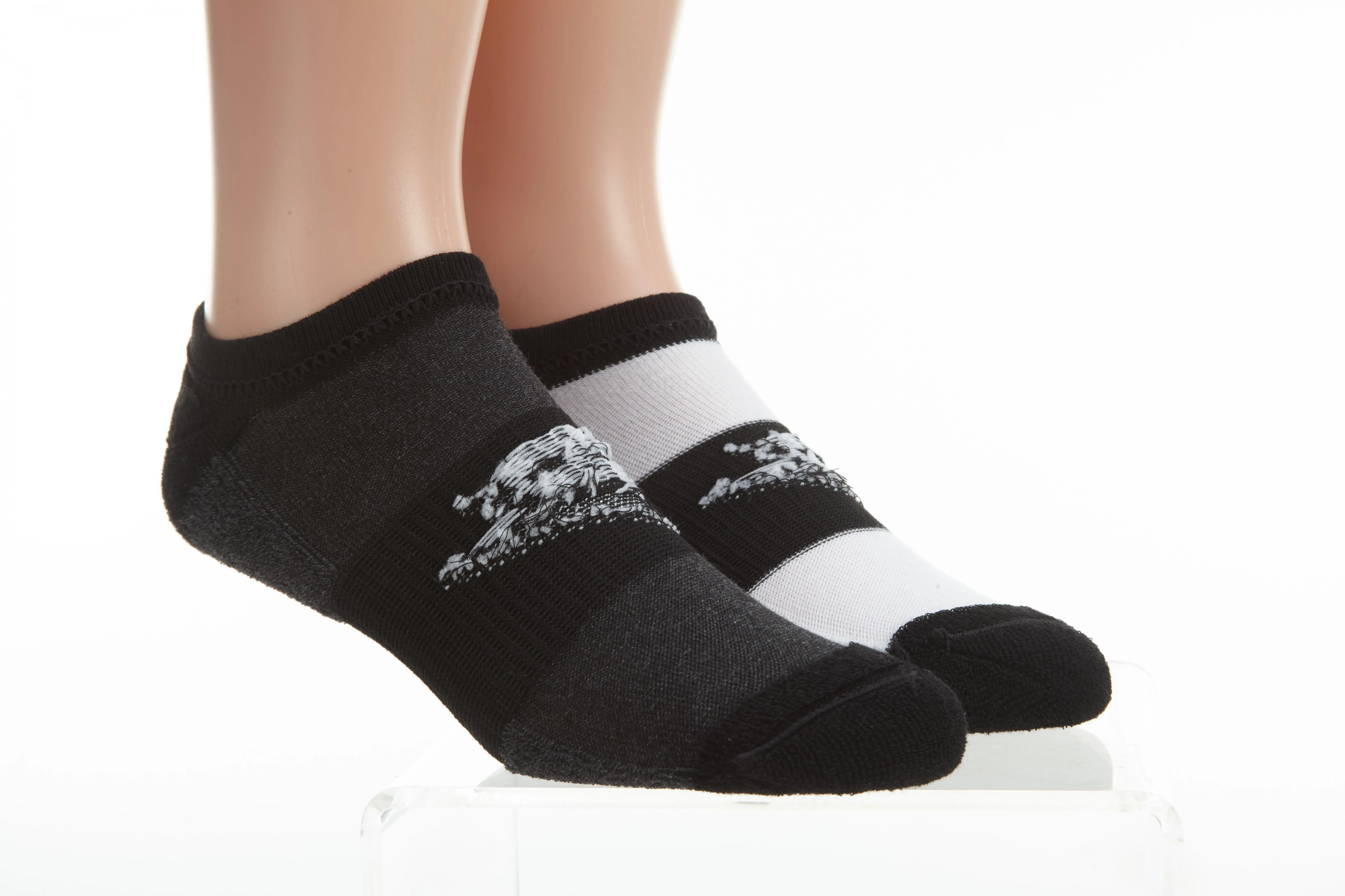 Nike Sportswear Striped No-show Socks - 3-pack  Womens Style : Sx5446